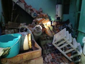 Se registra explosión por acumulación de gas LP en vivienda de Pedro Escobedo; una persona atendida