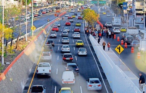 Inauguran Gran Paso Acueducto