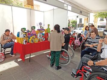 Inauguran expo para discapacitados
