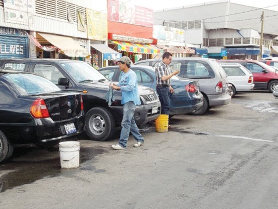 Prevén que franeleros ayuden a la seguridad