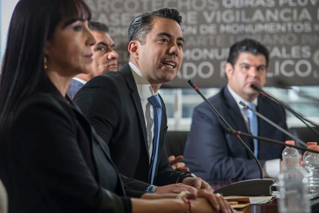 Regidores critican y avalan resultados