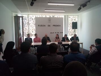 Elsa Méndez defiende "libertad de expresión" 