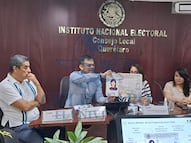 INE Querétaro presenta nuevo modelo de la credencial para votar