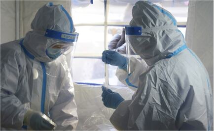 Tests rectales: la polémica nueva forma de detectar el Covid-19 en China