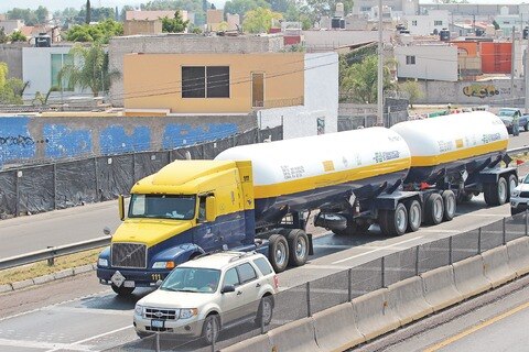 Preocupa tránsito de transporte de carga