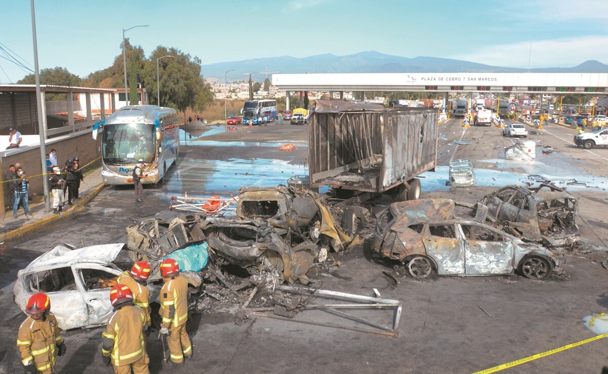 Camión sin frenos deja 19 muertos en la México-Puebla