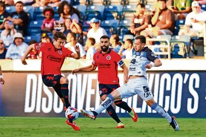 Los Gallos derrotan a Xolos y avanzan