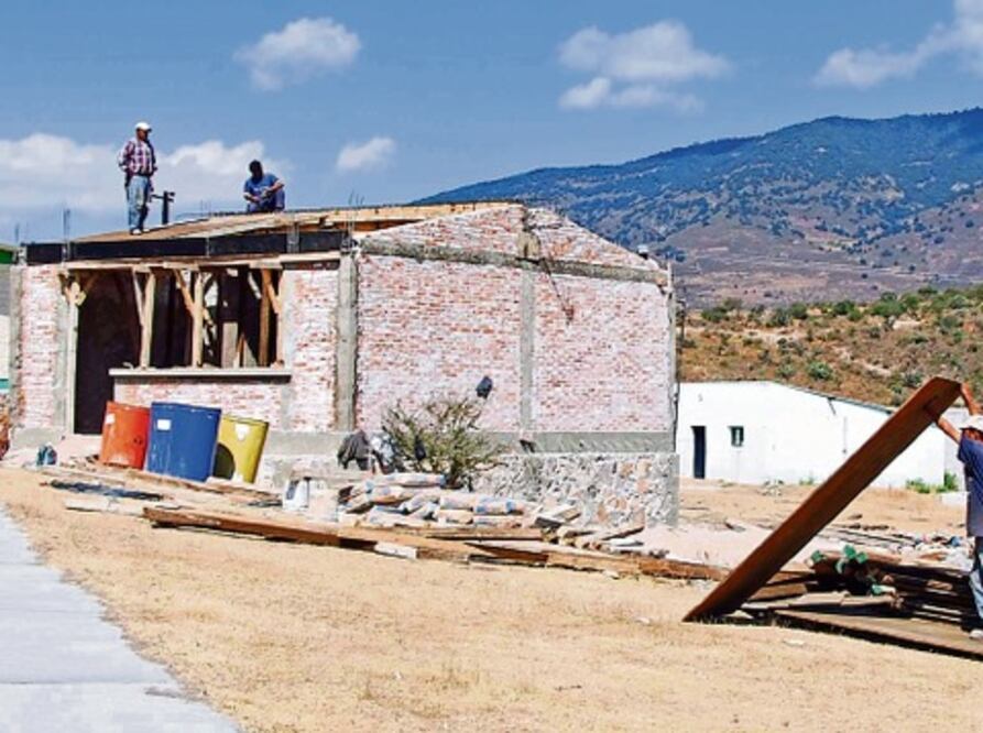 Crece demanda educativa