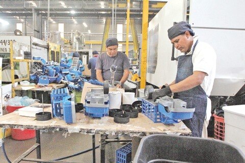Piden cuidar a Pymes por alza en salario