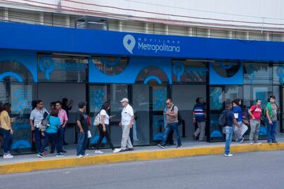 Buscan quién administre paradas de alta densidad