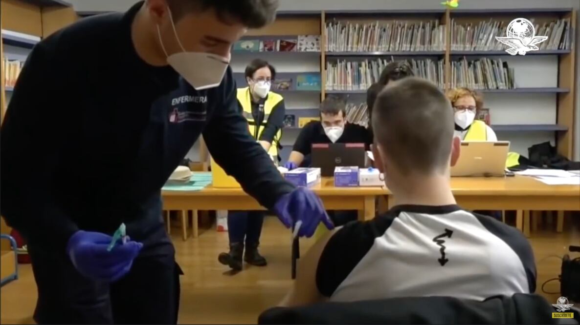 Cofepris evalúa aplicar vacunas de Pfizer a niños y niñas a partir de 12 años: López-Gatell