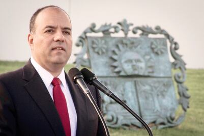 Anuncia Loyola Vera renovación del Centro