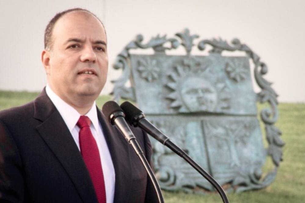 Anuncia Loyola Vera renovación del Centro