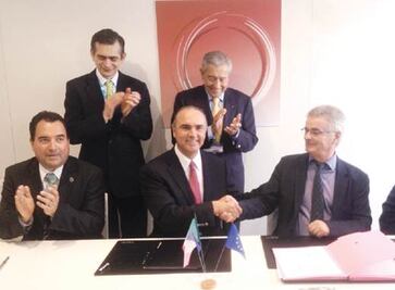 A aeronáutica, 160 mdd: JCR