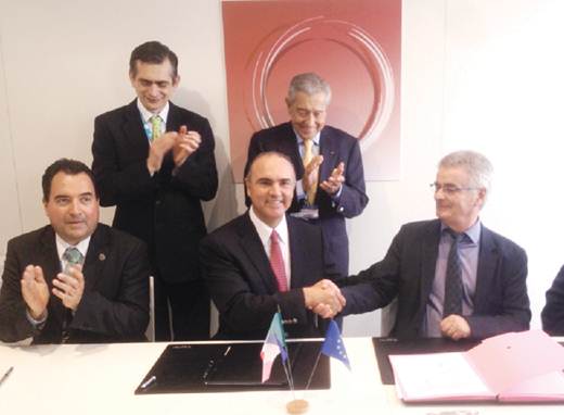 A aeronáutica, 160 mdd: JCR