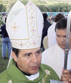 Obispo llama a renovar proyectos