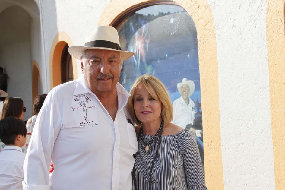 Dan el grito con Olés