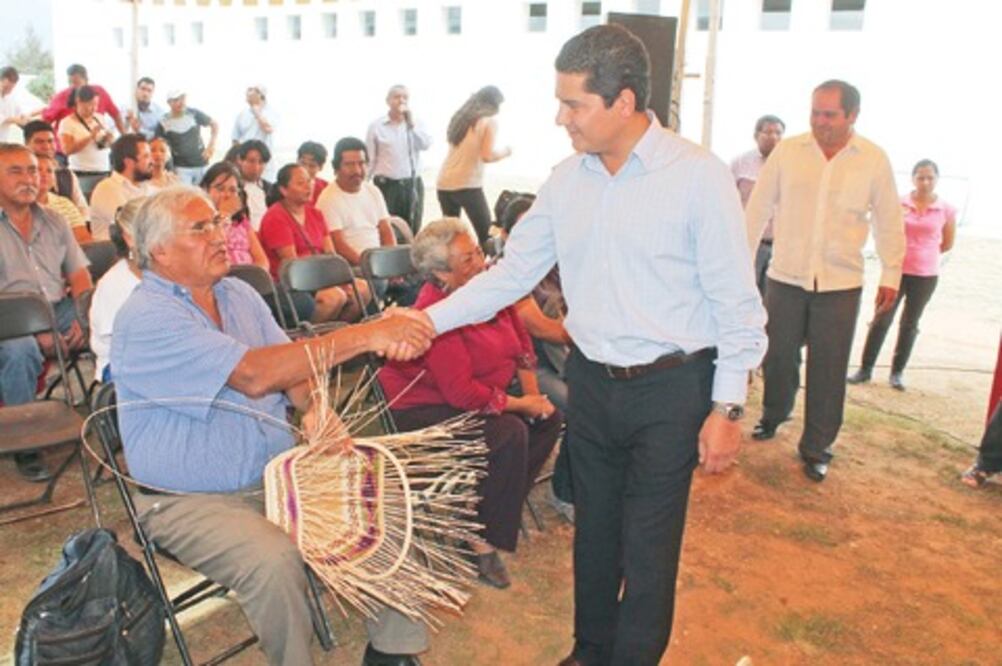 Proyectan centro para el trabajo artesanal  