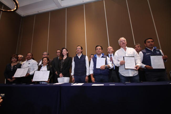 Candidatos del PAN firman Agenda del Observatorio