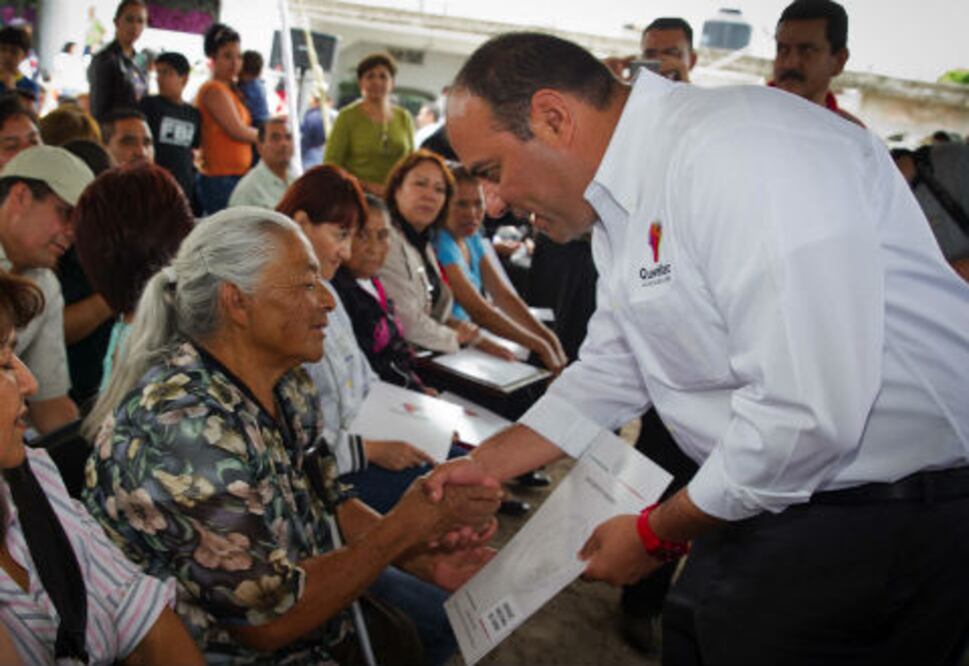 Entregan títulos de propiedad 