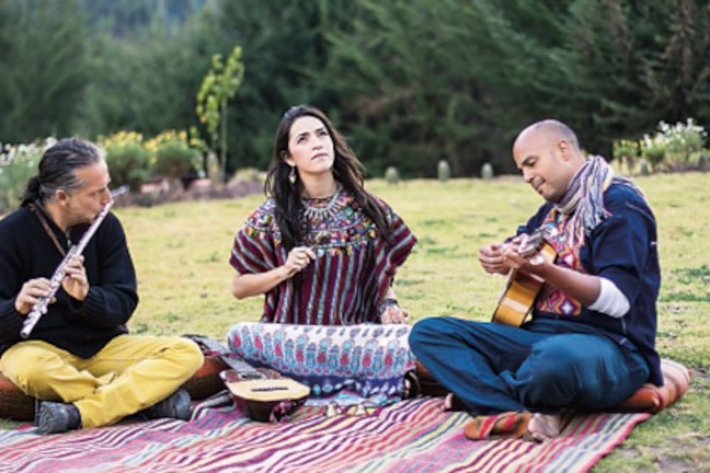 Música sana cuerpo y alma: Ayahuapu