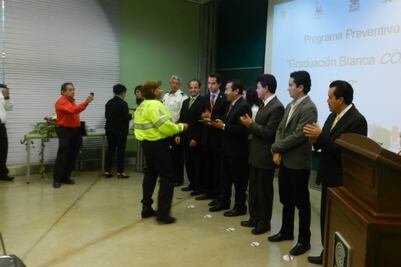 Clausuran Graduación Blanca Cobaq