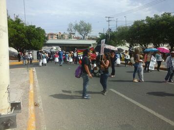 Marchan para pedir libertad de Jerónimo Sánchez y Carlos Aldana.