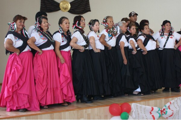 Celebran Independencia en Centro de Día