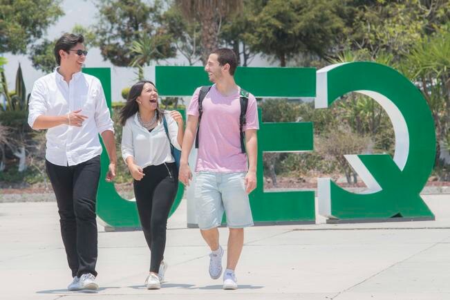 UTEQ impulsa proyectos de jóvenes emprendedores