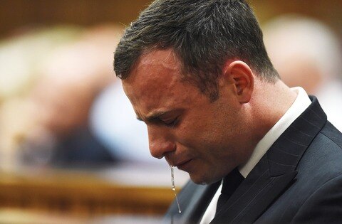 Pistorius libra la cadena perpetua