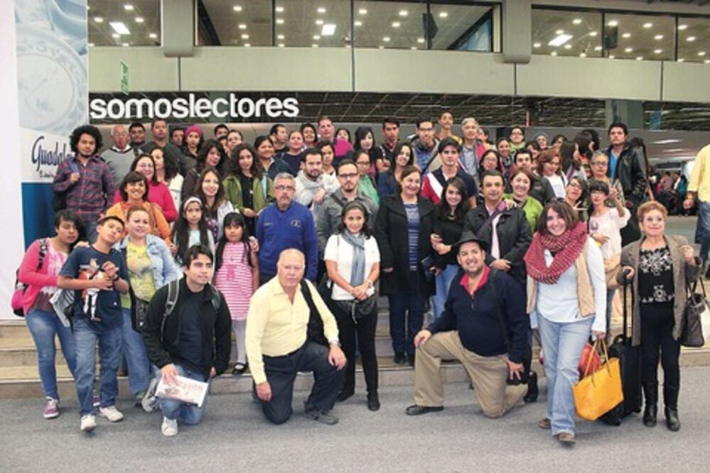 Queretanos visitan la FIL