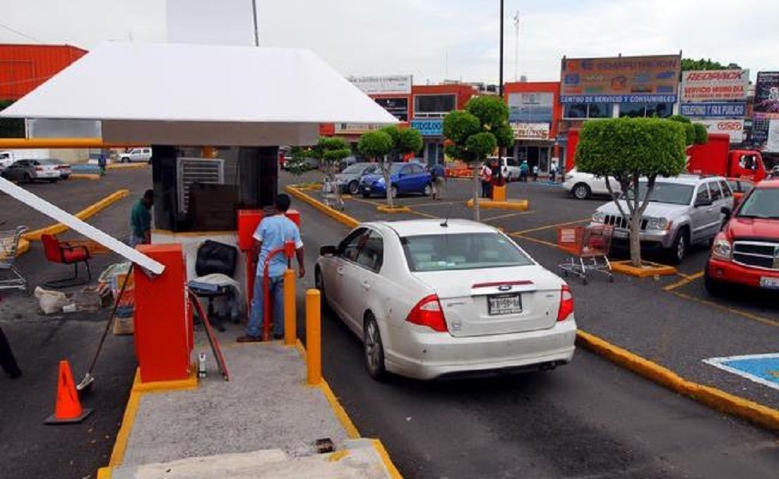 Municipio buscará revertir amparo en Plaza de las Américas