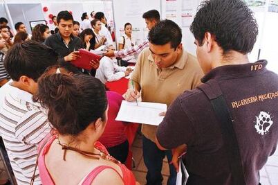 Abundan “coyotes” en Secretaría del Trabajo