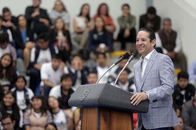 Gobernadores de AN despiden a EPN 