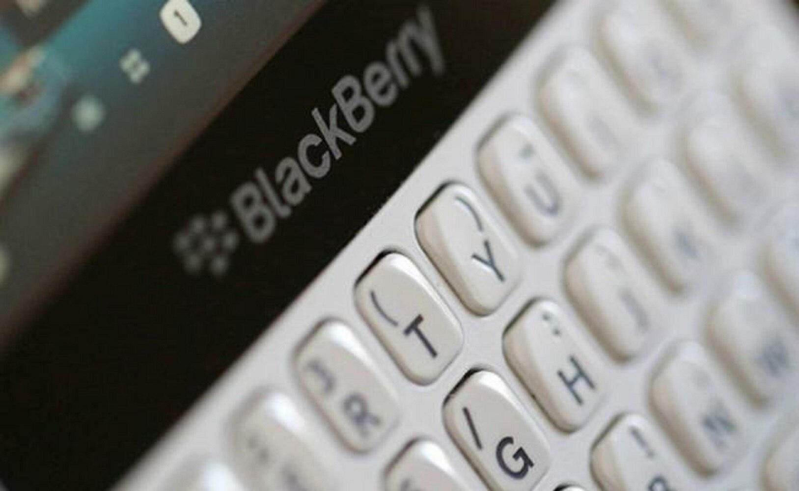 Blackberry demanda a Facebook por patentes