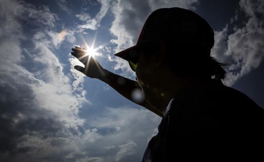 Las olas de calor en las ciudades se agravan por la expansión del asfalto urbano. / Foto: Mario Arturo Martínez