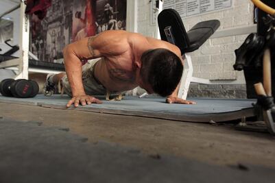 Doberman. Pelea contra la drogadicción