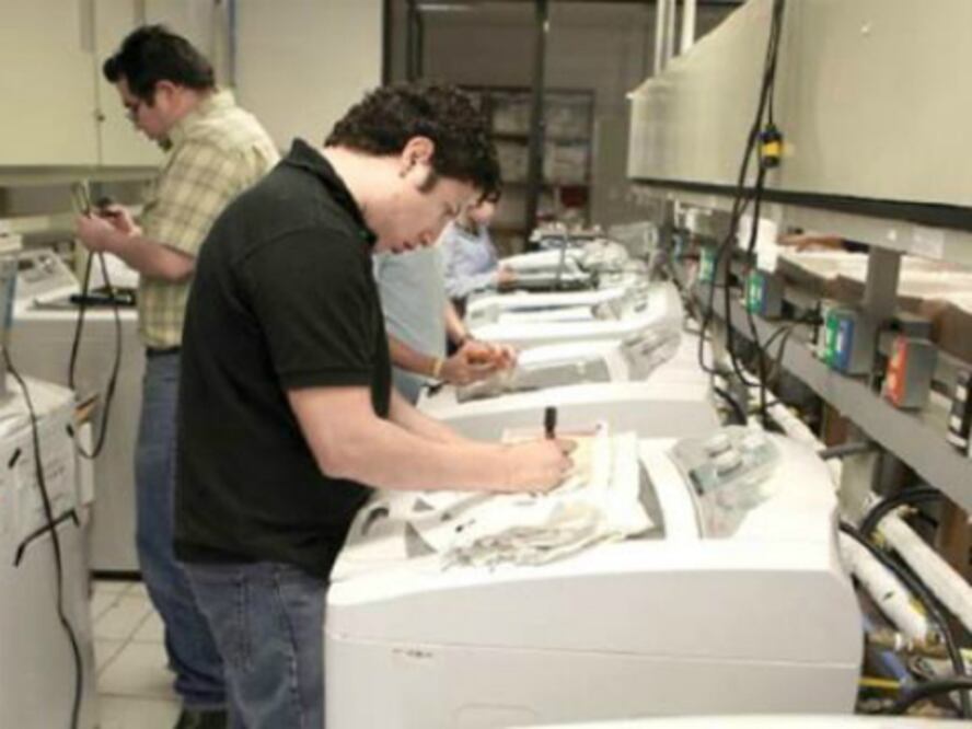 Negocian 220 mdd para electrónica