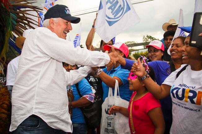 Enrique Vega promete un gobierno austero