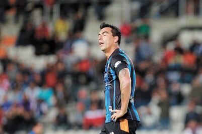 Paredes renuncia a 100 mil dólares