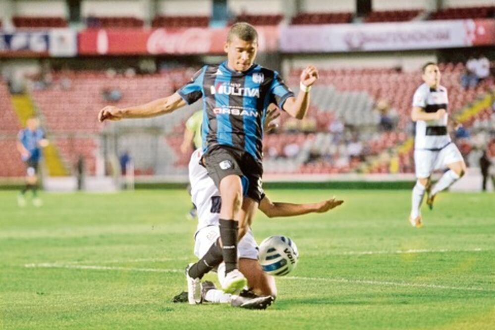 Baja cuota goleadora de los Gallos  