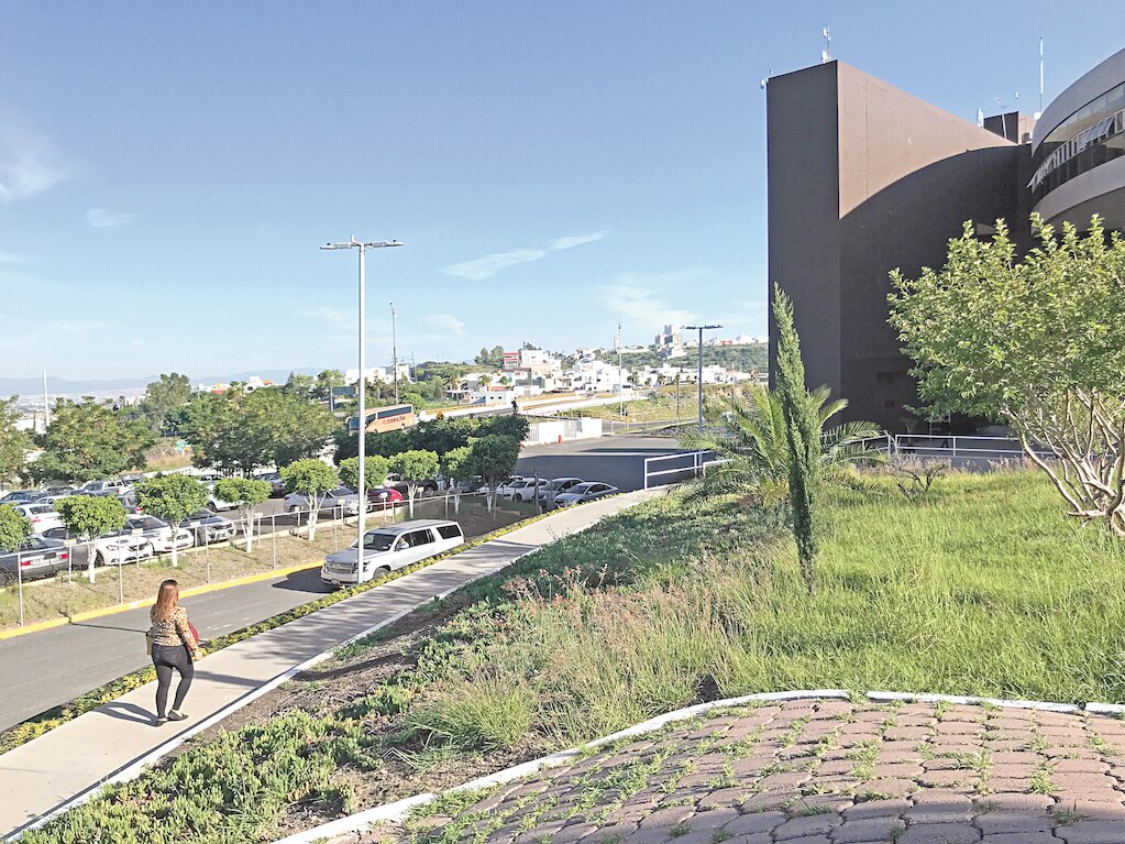 La FGE realiza 18 cateos y detiene a 17 personas