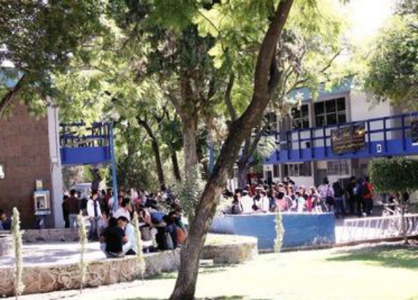 80 alumnos foráneos y 4 extranjeros