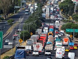 Municipio de Querétaro analiza ubicación para rampa de frenado en la carretera 57