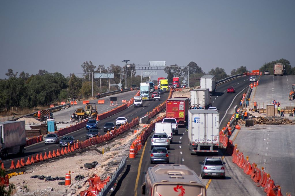 Vuelve el tráfico a la carretera federal 57