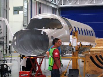 Aeroclúster teje redes de apoyo con  otros países