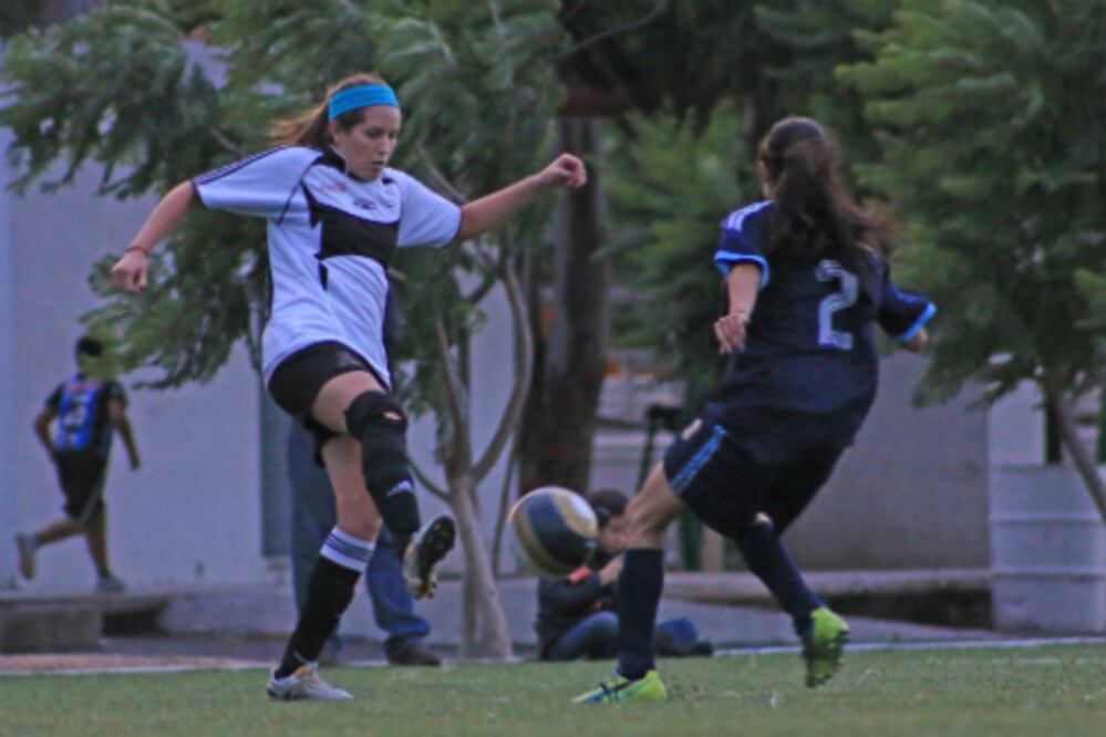 Triunfo con pase a la etapa estatal