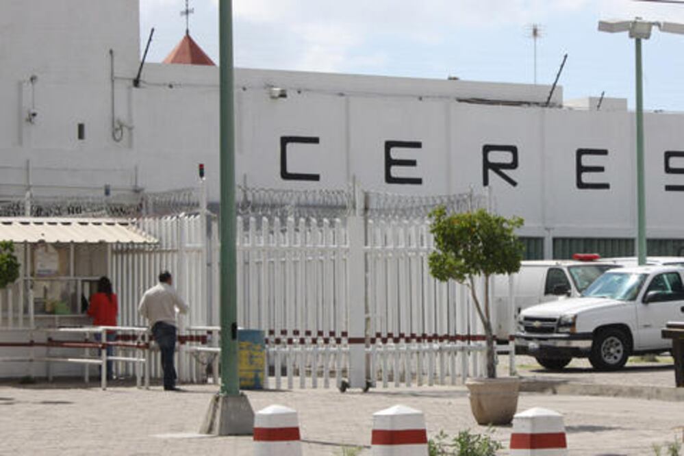 Dan a penal de San José 20 mdp en tecnología