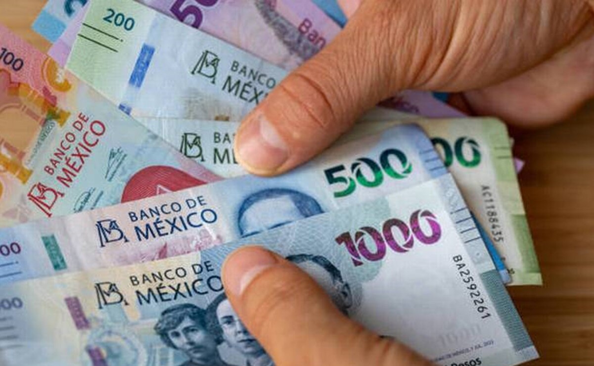 Los trabajadores esperan que se apruebe esta propuesta para recibir hasta 30 días de salario en aguinaldo. Foto: Pixabay