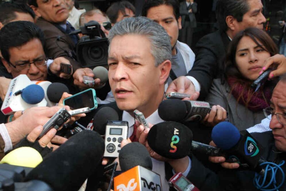 No habrá ‘mayoriteo’: Penchyna